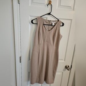 White House Black Market Sheath Dress Khaki Size 4 NWT